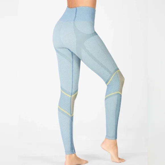 NWOT Fabletics Madeline Petsch Collection High Waisted Mesh Knees Size XS - Picture 5 of 16